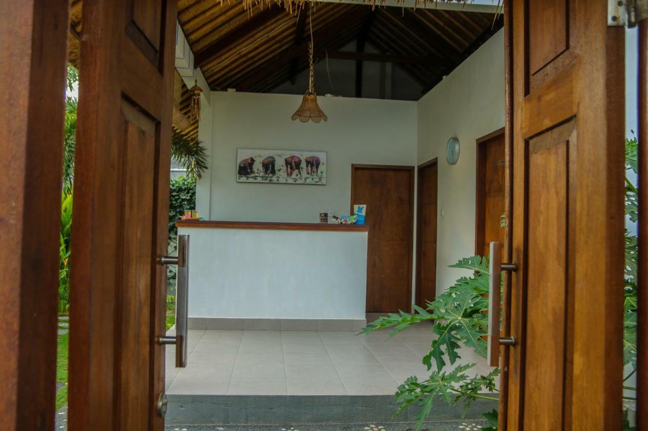 Cozy Cottages Lombok Senggigi Esterno foto