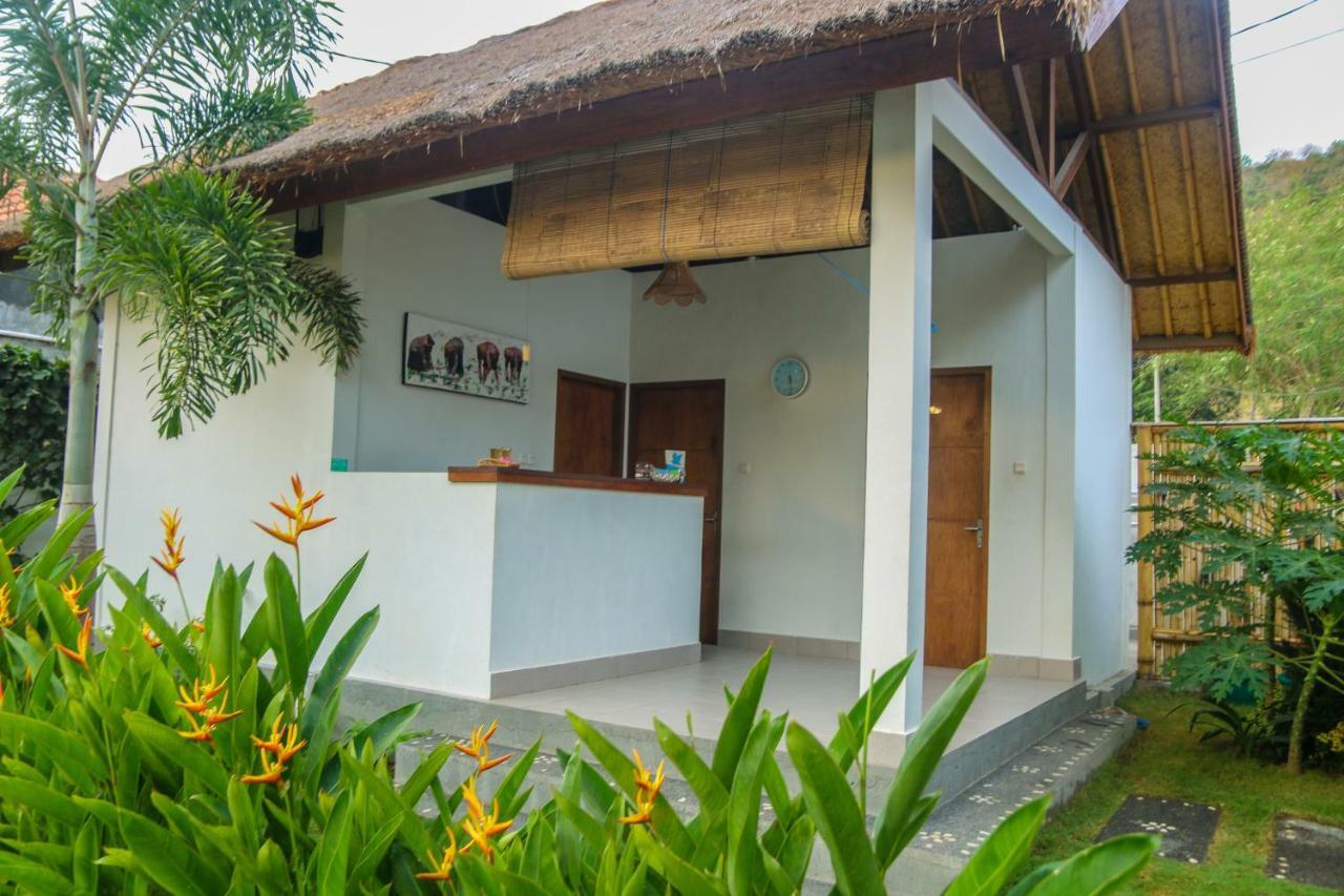 Cozy Cottages Lombok Senggigi Esterno foto