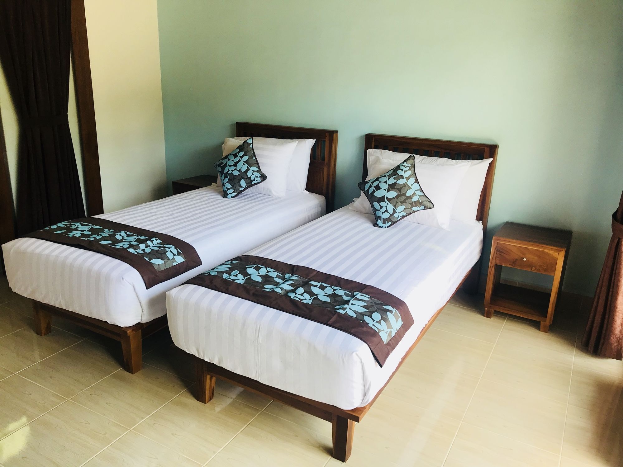 Cozy Cottages Lombok Senggigi Esterno foto